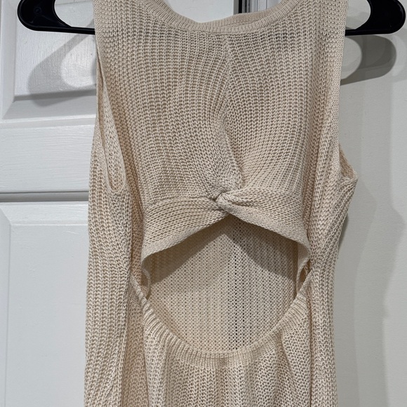 Elegant Cream Sleeveless swim coverup nwot - Picture 6 of 6